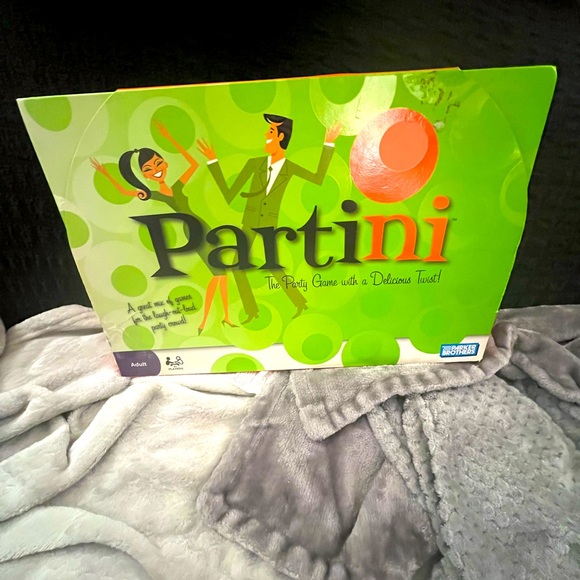 PARTINI GAME FOR ADULTS/THE PARTY GAME WITH A DELICIOUS TWIST! - Picture 7 of 12